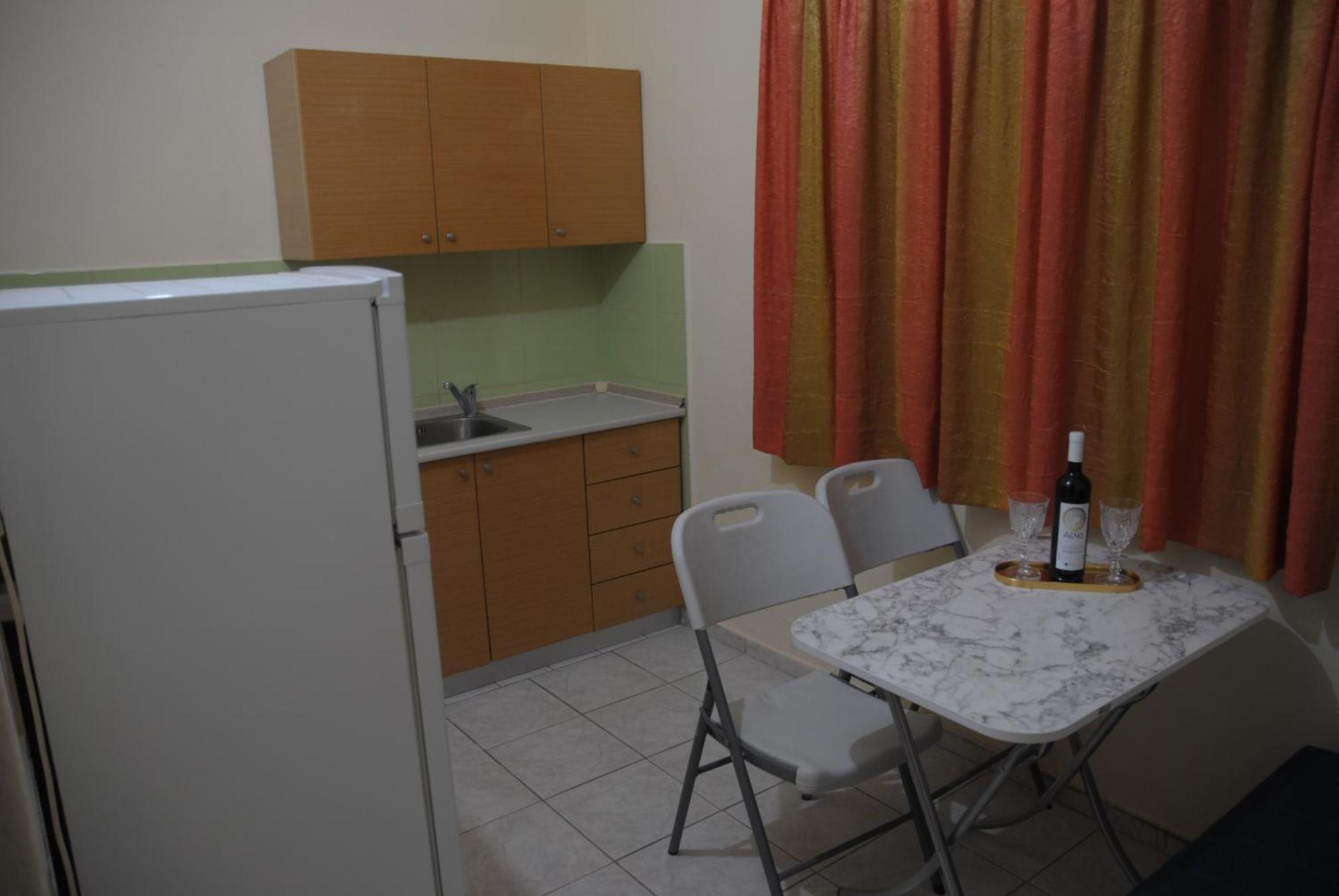Light Blue Paralia Apartments Extérieur photo