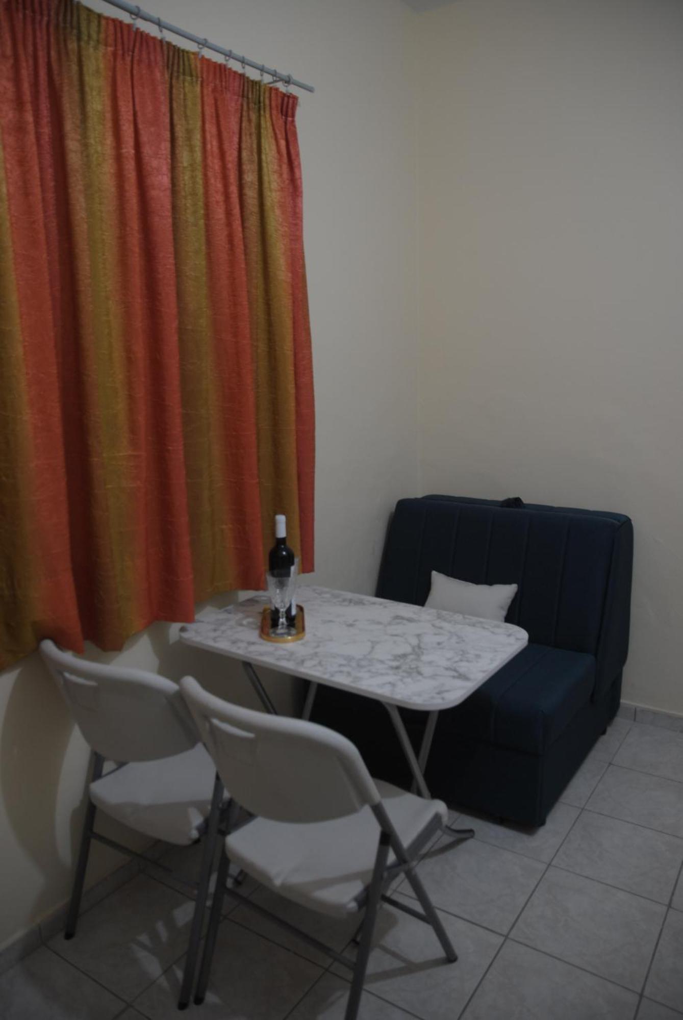 Light Blue Paralia Apartments Extérieur photo