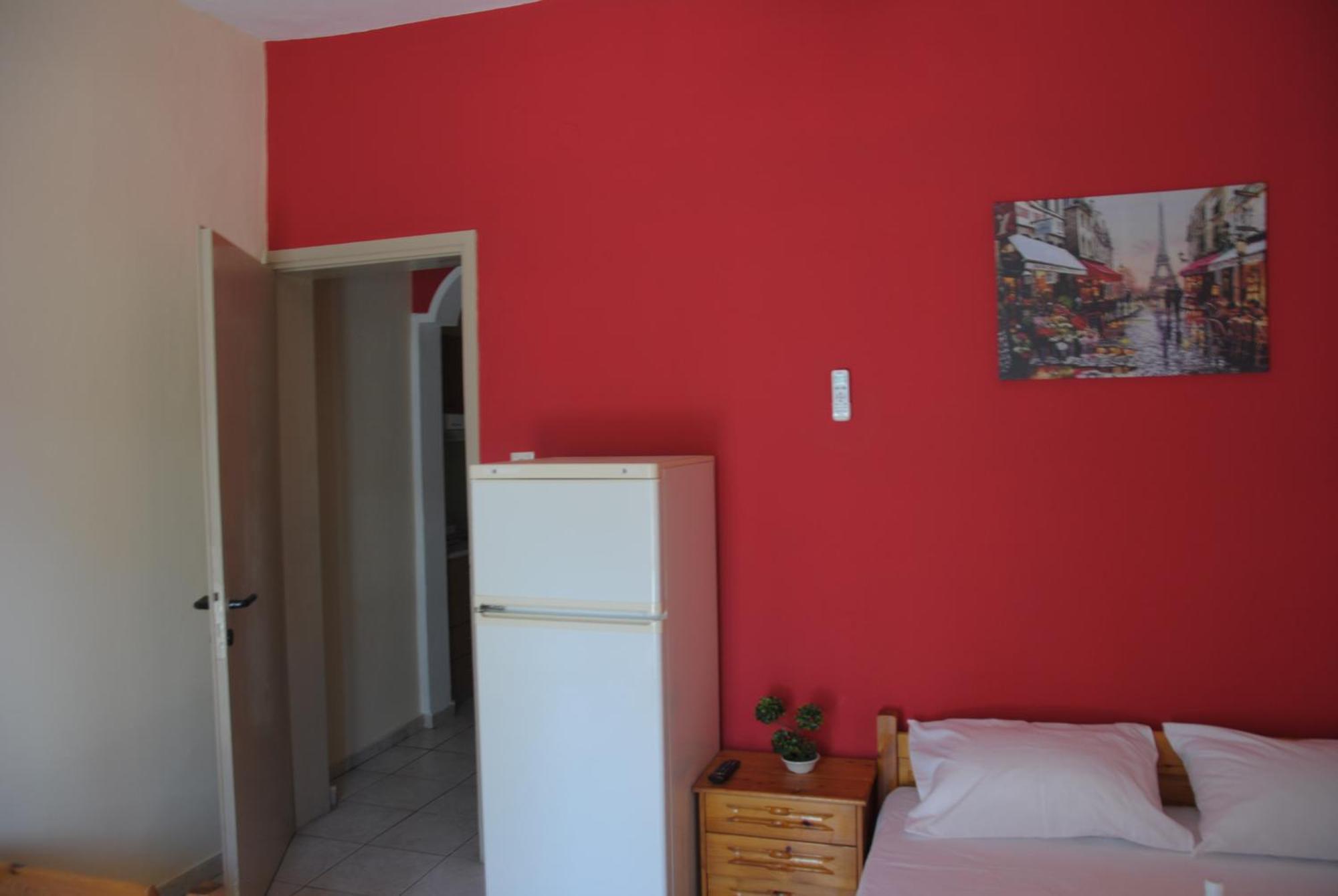 Light Blue Paralia Apartments Extérieur photo