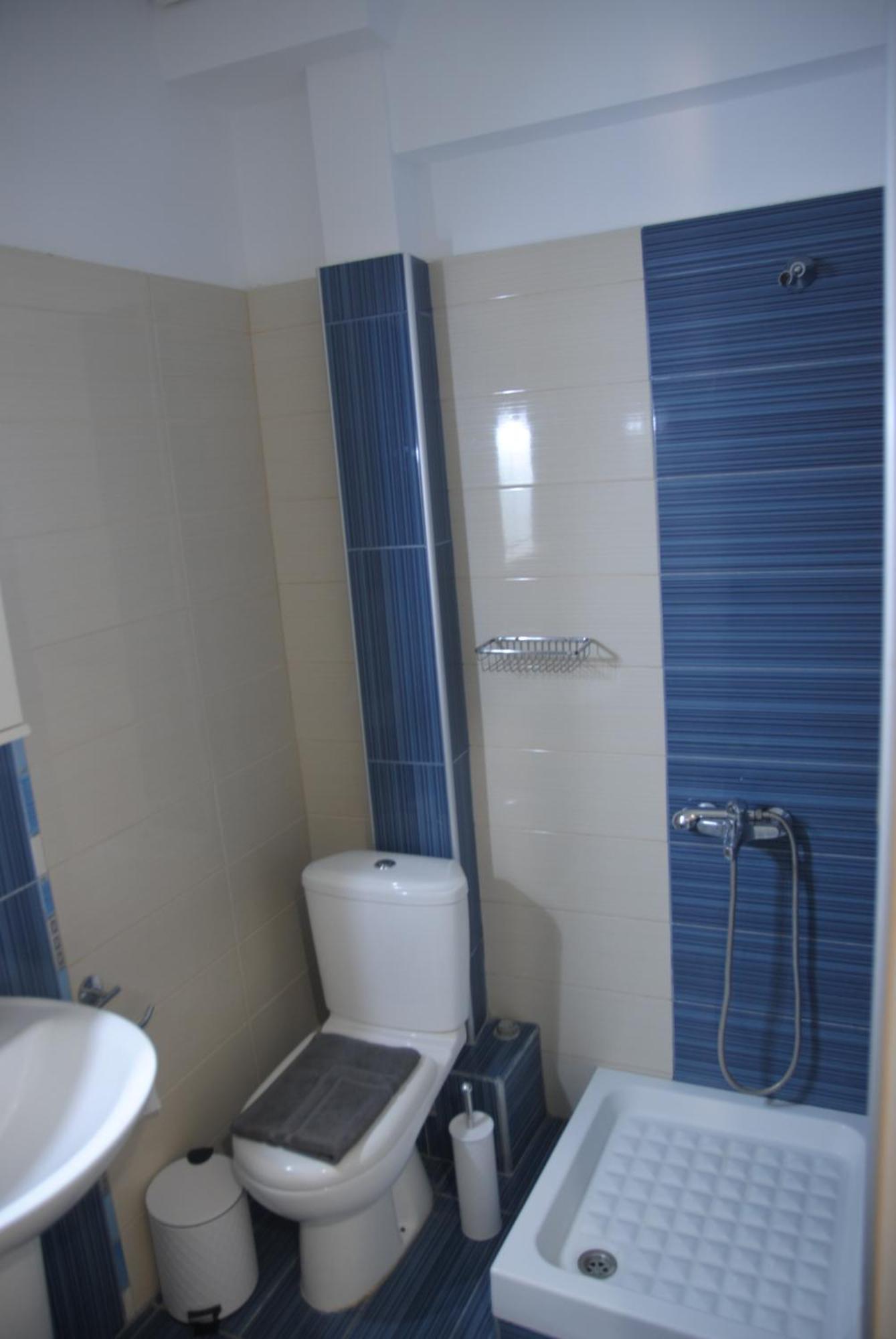 Light Blue Paralia Apartments Extérieur photo